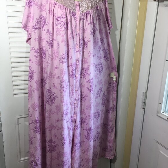 Sx 3x pink knit robe  floral short Sleeve fashion bug button up chest 66" - Picture 1 of 5